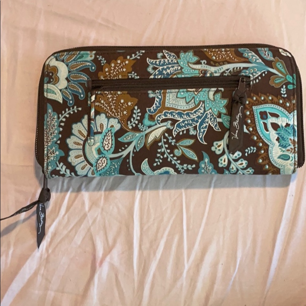 Vera Bradley oversized card organizer
